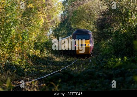 Network Rail/Colas Rail Inter-City 125 HST wechselte von Personenzügen zu Testzügen auf dem inzwischen aufgemotteten Burton nach Coalville, Leicester nach Burton Stockfoto