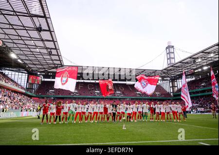 KÖLN, DEUTSCHLAND - 14. MAI 2026: - Das DFB-Pokal Frauen-Cup-Spiel VfL Wolfsburg gegen FC Bayern München im Rhein Energie Stadion Stockfoto