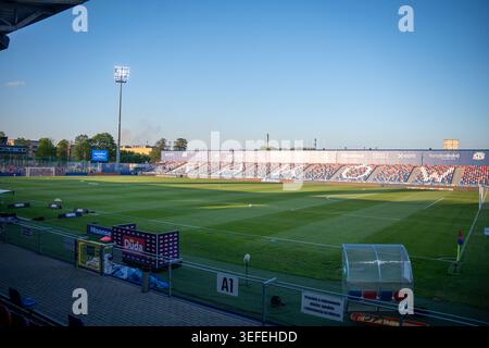 Stadion von Rakow während PKO BP Ekstraklasa - Spieltag 31 Saison 25/26 Spiel zwischen den Teams von Rakow Czestochowa und Jagiellonia Bialystok (Kazimier) Stockfoto