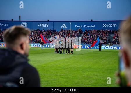 Spieler von Jagiellonia, die während des PKO BP Ekstraklasa - Spieltag 31 Saison 25/26 Spiel zwischen den Teams von Rakow Czestochowa und Jagiellonia Bialystok (Ka Stockfoto