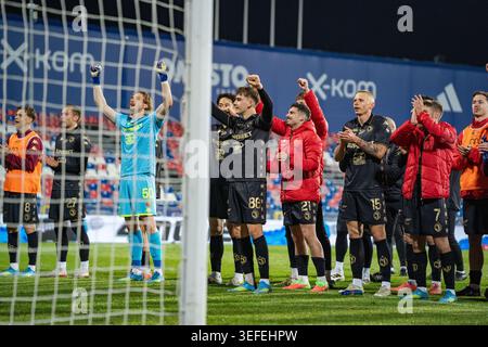 Spieler von Jagiellonia, die während des PKO BP Ekstraklasa - Spieltag 31 Saison 25/26 Spiel zwischen den Teams von Rakow Czestochowa und Jagiellonia B zu sehen sind Stockfoto