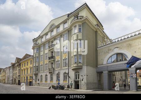 Tallinn, Estland. Juli 2022. Außenansicht des Museumsgebäudes der KGB-Gefängniszellen im Stadtzentrum Stockfoto