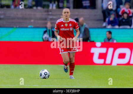 Köln, Deutschland 14. Mai 2025: DFB Cup Frauen - 2025/2026 - Finale - Wolfsburg gegen FC Bayern München im Bild: Georgia Stanway (FCB) /// DFB-Vorschriften verbieten jede Verwendung von Fotografien als Bildsequenzen und/oder Quasi-Video /// Stockfoto