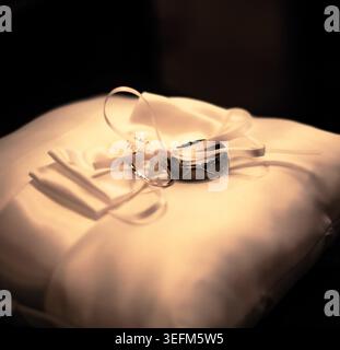 Trauringe Stockfoto