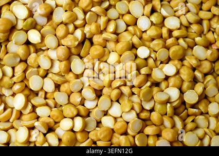 Split Chana Dal Textur mit Defocus Hintergründen Makrolinsen Lebensmittelfotografie Stockfoto