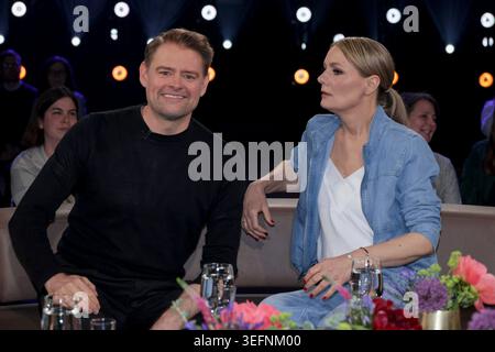 ABB/TALKSHOW- Max Giermann, Martina Hill Schauspieler Comedians zu Gast in der NDR Talkshow , aus dem NDR 3 Studio am Freitag 15.05.2026 in Hamburg Deutschland *** ABB TALKSHOW Max Giermann, Martina Hill Schauspieler Comedians als Gäste in der NDR Talkshow , aus dem NDR 3 Studio am Freitag 15 05 2026 in Hamburg Deutschland Stockfoto