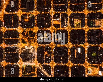 Barcelona eixample Bezirk Raster bei Nacht Stockfoto