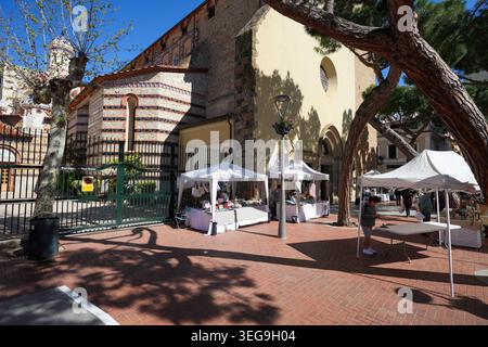 Nicht identifizierte Menschen in Lloret de Mar, einer Stadt an der spanischen Costa Brava Stockfoto