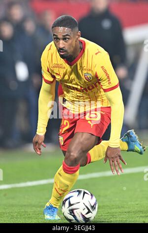 Wesley Said (22) von RC Lens, die während des Spiels der französischen Mc Donalds Ligue 1 Saison 2025–2026 zwischen Racing Club de Lens und Paris Saint-Germain am 13. Mai 2026 in Lens, Frankreich, gezeigt wurden. (Foto: David Catry / Sportpix) Stockfoto