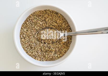 Fenchelsamen, ein duftendes und gesundes Kochgewürz. Stockfoto