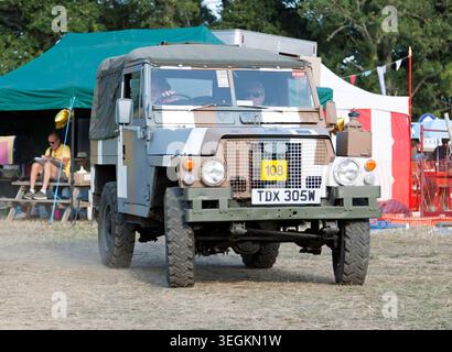 Andy Lane's, 1981, Leichtgewicht, Militär, Land Rover, auf der 50. Isle of White Steam Fair, Haven Street Station. Stockfoto