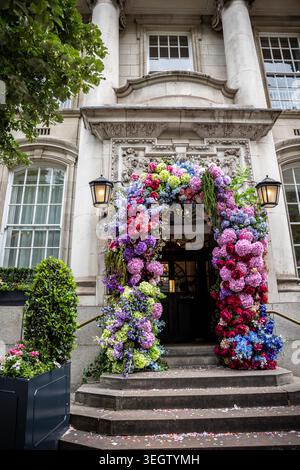 Die Kings Road während der Chelsea Blumenshow. Stockfoto