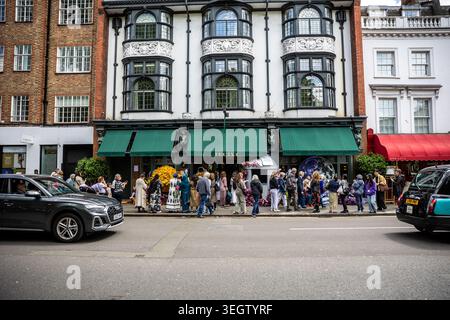 Die Kings Road während der Chelsea Blumenshow. Stockfoto