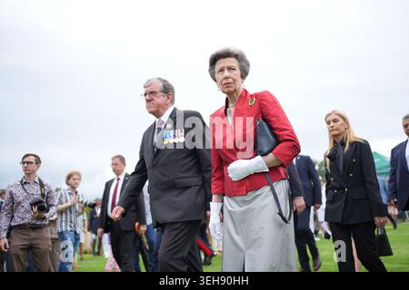 Als Präsident der Commonwealth war Graves Commission (CWGC) kam die Prinzessin Royal zum 85. Jahrestag der Schlacht von Kreta auf dem Souda Bay Cemetery auf Kreta als Teil des königlichen Besuchs in Griechenland an. Bilddatum: Samstag, 23. Mai 2026. Stockfoto