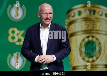 Berlin, Deutschland. Mai 2026. Fussball DFB-Pokal Finale FC Bayern München - VfB Stuttgart am 23.05.2026 im Olympiastadion in Berlin Kai Wegner ( Regierender Buergermeister von Berlin ) die DFB-Vorschriften verbieten die Verwendung von Fotografien als Bildsequenzen und/oder Quasi-Video. Foto: Revierfoto Credit: ddp Media GmbH/Alamy Live News Stockfoto