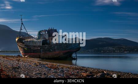Das bekannte Wrack von Corpach, auch bekannt als MV Dayspring, liegt an der Küste Schottlands Stockfoto