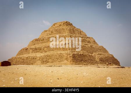 Die Pyramide von Djoser (Stufenpyramide von Djoser, Stufenpyramide von Horus Neterikhet) in Sakkara Nekropolis, Ägypten. Stockfoto