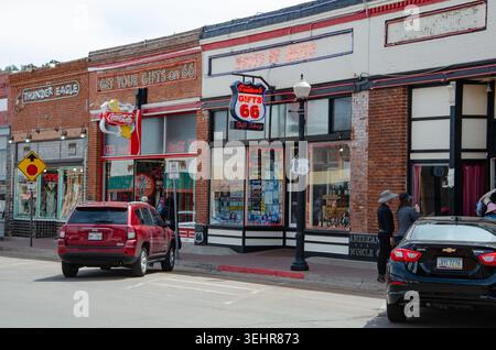 Geschäfte an der historischen Route 66 in Williams Arizona, USA Stockfoto