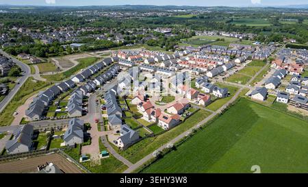 Luftaufnahme der Wohnsiedlung Mansefield Lea, East Calder, West Lothian, Schottland. Stockfoto