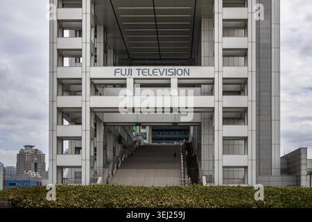fuji tv Medienturm Wahrzeichen Architektur in odaiba tokio Stockfoto