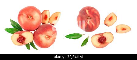 Reif chinesischen Flachbild pfirsich Obst und Hälfte mit Blatt auf weißem Hintergrund. Ansicht von oben. Flach. Stockfoto