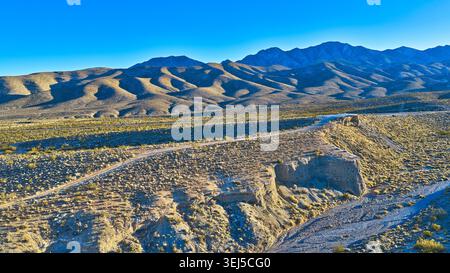 Aerial Mt. Charleston Desert Road und Mountain Landscape Nevada Stockfoto