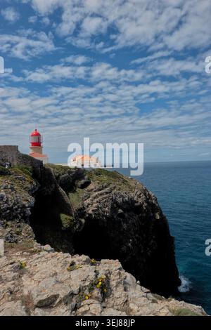 Der Leuchtturm am Cabo de San Vicente und der südwestlichste Punkt Europas, Sagres, Portugal Stockfoto