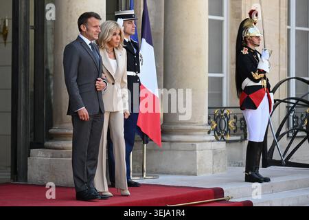 Paris, Frankreich. Mai 2026. Der Präsident der Republik, Emmanuel Macron, und seine Frau Brigitte Macron begrüßten den Präsidenten der Republik Indonesien, Herrn Prabowo Subianto, und seinen Sohn Didit Hediprasetyo am 28. Mai 2026 - 28/05/2026 - France/Ile-de-France (Region)/Paris - Julien Mattia/Le Pictorium Credit: LE PICTORIUM/Alamy Live News Stockfoto