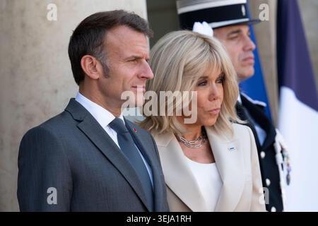 Paris, Frankreich. Mai 2026. Der Präsident der Republik, Emmanuel Macron, und seine Frau Brigitte Macron begrüßten den Präsidenten der Republik Indonesien, Herrn Prabowo Subianto, und seinen Sohn Didit Hediprasetyo am 28. Mai 2026 - 28/05/2026 - France/Ile-de-France (Region)/Paris - Julien Mattia/Le Pictorium Credit: LE PICTORIUM/Alamy Live News Stockfoto
