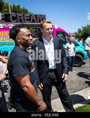 LOS ANGELES, KALIFORNIEN - 20. MAI 2026: Bürgermeisterkandidat Spencer Pratt veranstaltet eine Blockparty im Hyde Park in South Los Angeles. Stockfoto