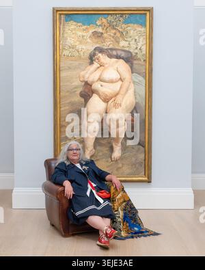 London, England, Großbritannien. Mai 2026. Sotheby's präsentiert Lucian Freuds ''˜Sleeping by the Lion Carpet' (Est. GBP 25–35 Millionen) in London, zusammen mit der Sittin SUE TILLEY. Das Werk, Teil von Freuds letzter großer Porträtserie, wird bis zum 23. Juni zu sehen sein, bevor es am 24. Juni als Teil der Lewis Collection versteigert wird. (Kreditbild: © Thomas Krych/ZUMA Press Wire) NUR REDAKTIONELLE VERWENDUNG! Nicht für kommerzielle ZWECKE! Stockfoto