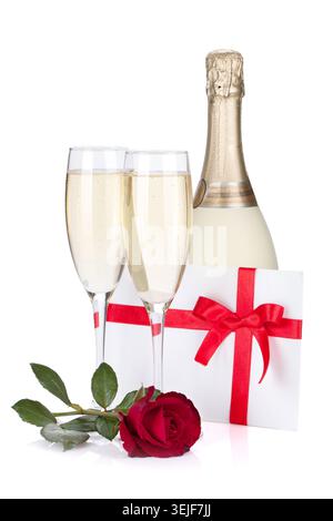 Zwei Sektgläser, Brief und Rose Stockfoto