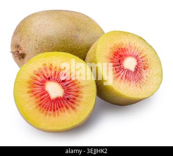 Rote Kiwi-Scheiben und rote Kiwi-Scheiben auf weißem Hintergrund. Datei enthält Beschneidungspfade. Stockfoto