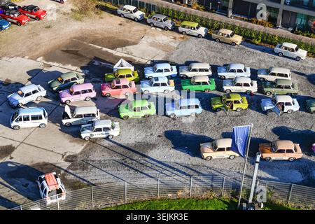 Luftaufnahme, Trabant, Trabi, Auto, DDR, Trabi-Safari mit der Trabiworld, Touren, Berlin Mitte, Berlin, Deutschland Stockfoto