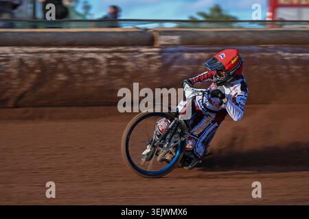 Jake Allen von Redcar Bears tritt am Freitag, den 29. Mai 2026, in der ECCO Arena, Middlesbrough, beim vierten Cab Direct Championship-Spiel zwischen Redcar Bears und Scunthorpe Scorpions vor. (Foto: Trevor Wilkinson | MI News) Credit: MI News & Sport /Alamy Live News Stockfoto
