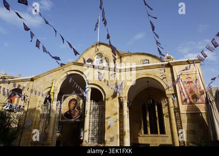 Vordereingang der Faneromeni-Kirche (Panagia Phaneromeni), einem Wahrzeichen der griechisch-orthodoxen Kirche in Nikosia, Zypern Stockfoto