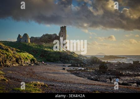 Dunure Castle, Ayr, Überreste einer mittelalterlichen Küstenfestung Stockfoto
