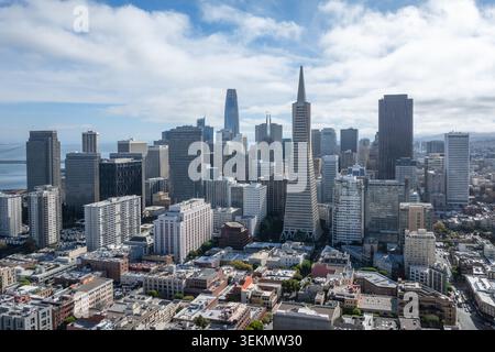 Aus der Vogelperspektive auf die Skyline von San Francisco, Kalifornien. Stockfoto