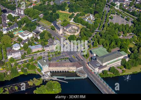 Luftbild, Schloß Broich, historische Sehenswürdigkeiten und Gastronomie Lage, Broich - Ost, Mülheim, Ruhrgebiet, Nordrhein-Westfalen, Deutschland ACHTUNGxMINDESTHONORARx60xEURO *** Luftsicht, Schloss Broich, historische Sehenswürdigkeit und Gastronomie Lage, Broich Ost, Mülheim, Ruhrgebiet, Nordrhein-Westfalen, Deutschland ATTENTIONxMINDESTHONORARx60xEURO Stockfoto