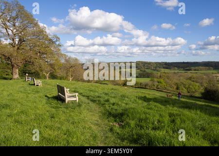 Blick auf das ländliche Ackerland im Frühling, Burwash, High Weald, East Sussex, England, Vereinigtes Königreich, Europa Stockfoto