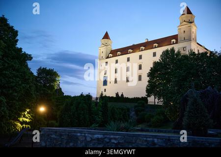 Äußere der Kirche St. Elisabeth, bekannt als Blaue Kirche, im Jugendstil, Bratislava, Slowakei, Mitteleuropa. Stockfoto