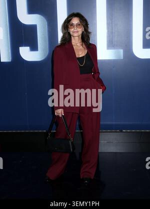New York City, USA. Juni 2026. Gina Gershon nahm am 8. Juni 2026 am „Disclosure Day“ New York Premiere im David H. Koch Theater in New York City Teil © Steven Bergman/AFF-USA.COM Credit: AFF/Alamy Live News Stockfoto