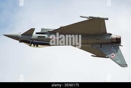 Eurofighter Typhoon FGR4 der RAF Typhoon-Ausstellung auf der RAF Fairford für RIAT 2025. Credit JTW Aviation Images / Alamy. Stockfoto