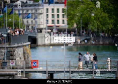 Schweiz, Zürich, Limmat-Schifffahrt, Landeplatz auf der Limmat Stockfoto