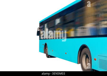 Türkisfarbener Stadtbus isoliert auf weißem Hintergrund, Seitenansicht. Stockfoto