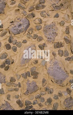 Nahaufnahme der felsigen Wand-Fassade in Al Seef Dubai Stockfoto
