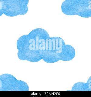 Ein handgezeichnetes, nahtloses, farbiges Bleistiftmuster mit blauen flauschigen Wolken auf isoliertem Hintergrund. Diese magische Wetterstruktur eignet sich perfekt für Drucke Stockfoto