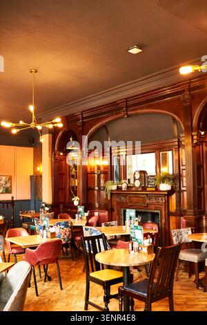 Das Old Club House Pub und Restaurant in Buxton, Großbritannien Stockfoto