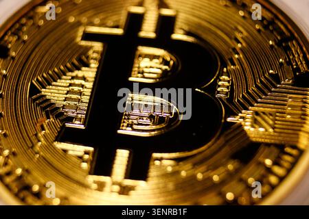 Symbolbild: Bitcoin, Berlin (nur fuer redaktionelle Verwendung. Keine Werbung. Referenzdatenbank: http://www.360-berlin.de. © Jens Knappe. Bildquellen Stockfoto