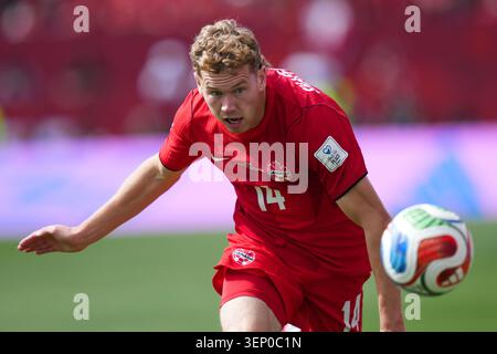 Toronto, Ciudad de Mexico, Kanada. Juni 2026. Jacob SHAFFELBURG #14 Kanadas beim Spiel der Gruppe B der FIFA Fußball-Weltmeisterschaft 2026 zwischen Kanada und Bosnien und Herzegowina im Toronto Stadium. Am 12. Juni 2026 in Toronto, Kanada. (Kreditbild: © Leonardo Ramirez/eyepix via ZUMA Press Wire) NUR REDAKTIONELLE VERWENDUNG! Nicht für kommerzielle ZWECKE! Stockfoto